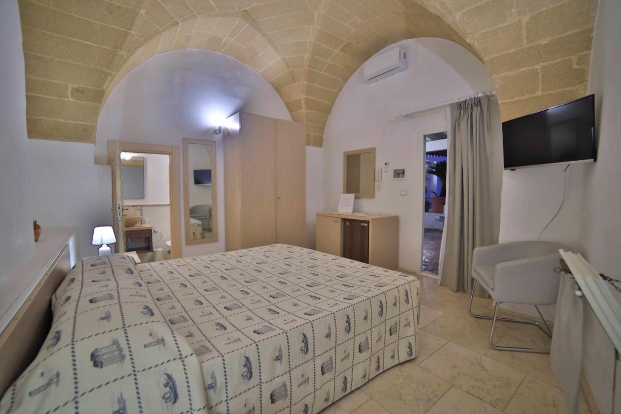 Bed and Breakfast Palazzo Zacheo Gallipoli Exterior foto