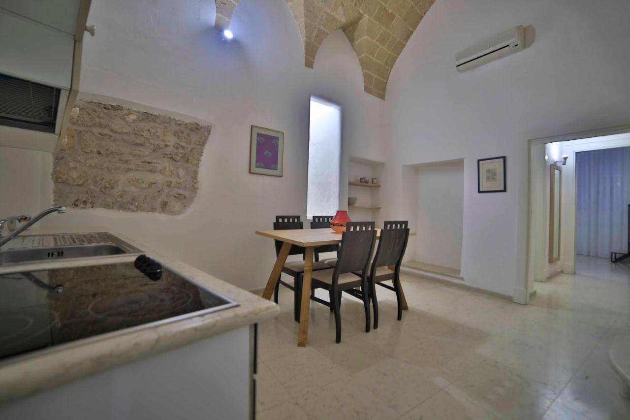 Bed and Breakfast Palazzo Zacheo Gallipoli Exterior foto