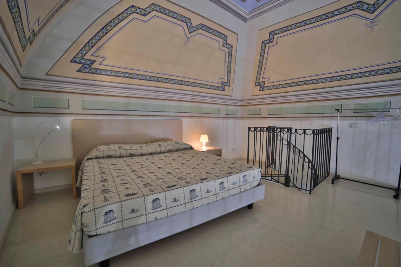 Bed and Breakfast Palazzo Zacheo Gallipoli Exterior foto
