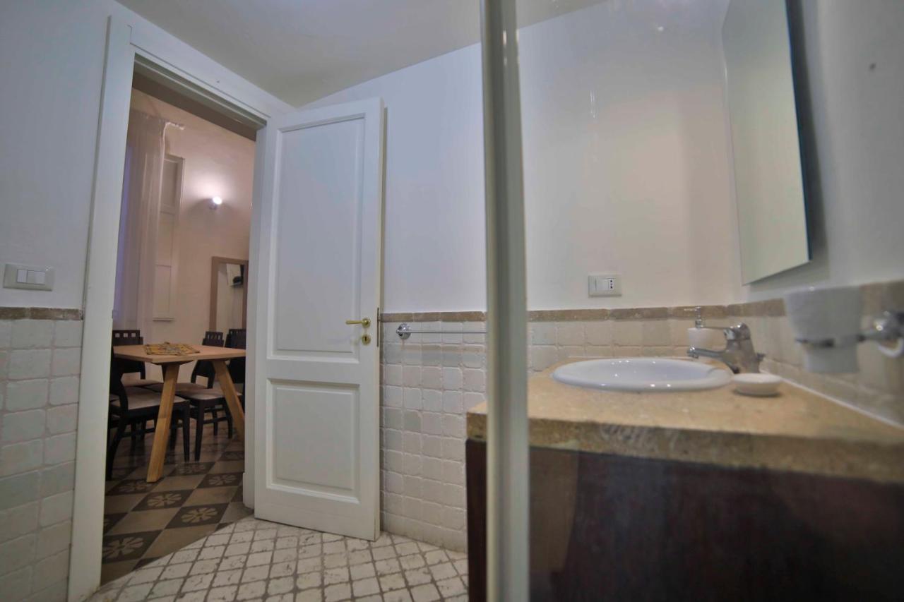 Bed and Breakfast Palazzo Zacheo Gallipoli Exterior foto