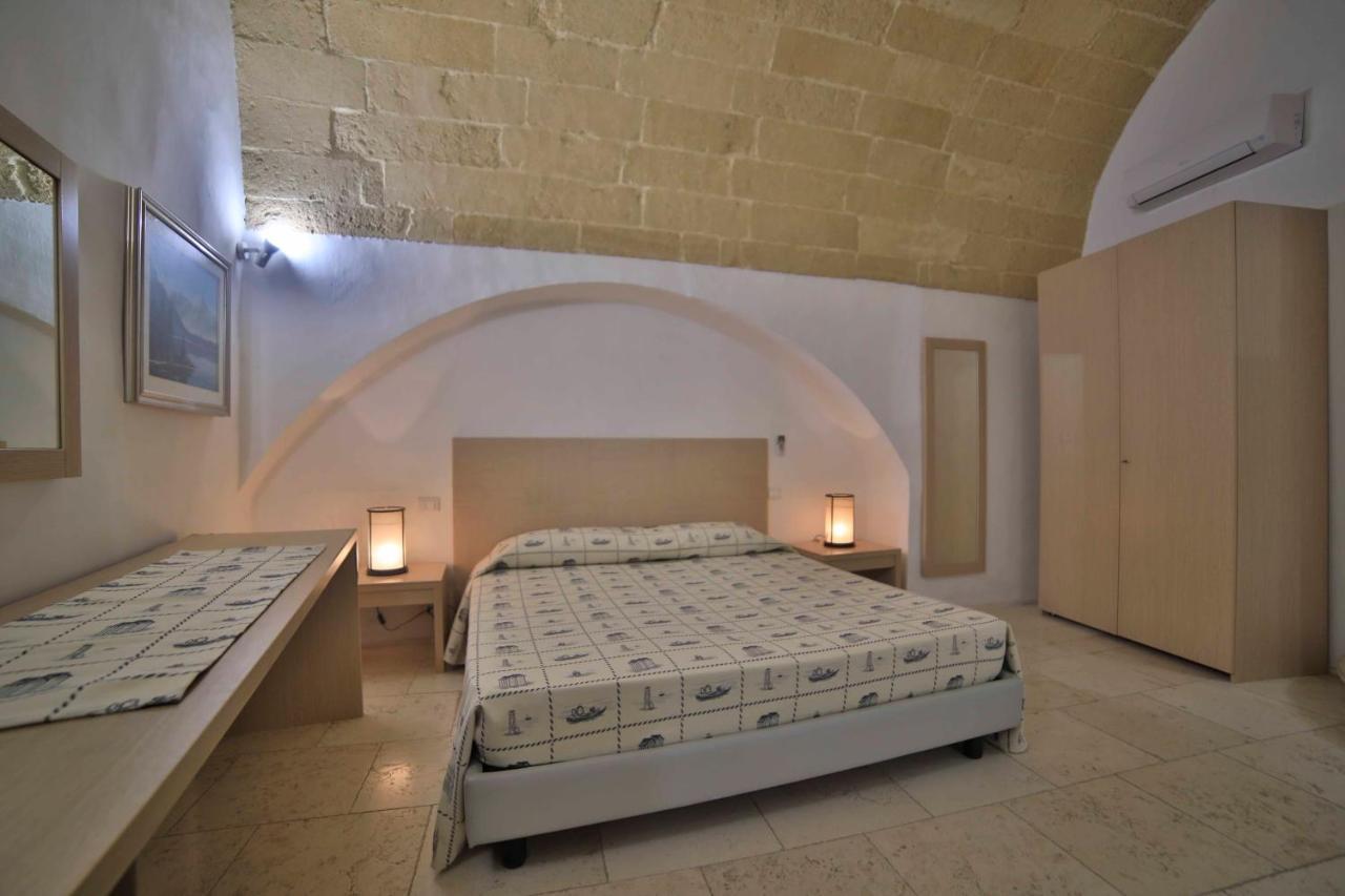 Bed and Breakfast Palazzo Zacheo Gallipoli Exterior foto